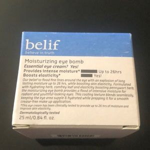 Belif Moisturizing Eye Bomb